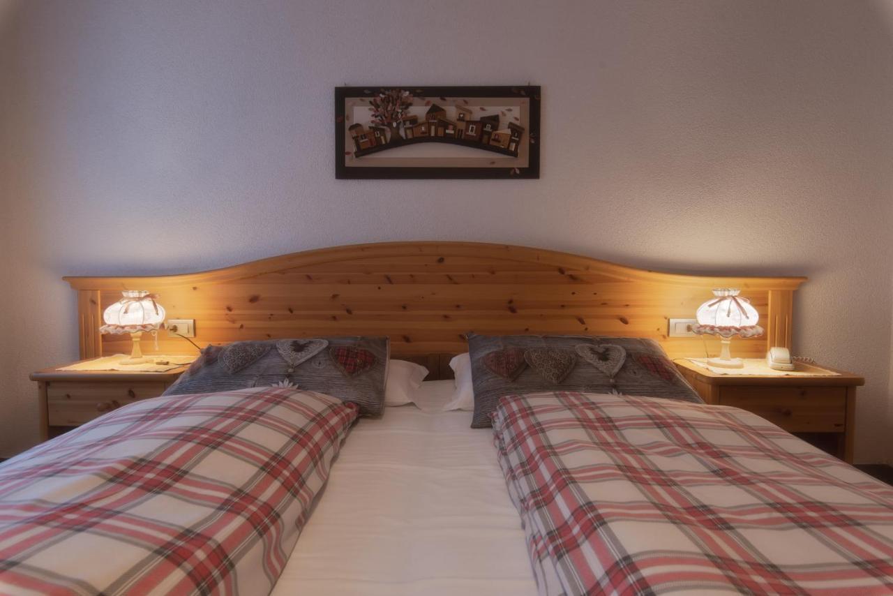Dolomiti Hotel Cozzio Madonna Extérieur photo